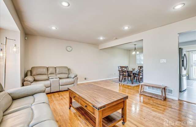 79 Beechwood Avenue Gallery 4