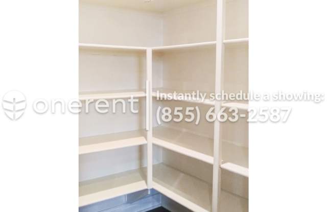 4014 Humboldt Lane Gallery 3