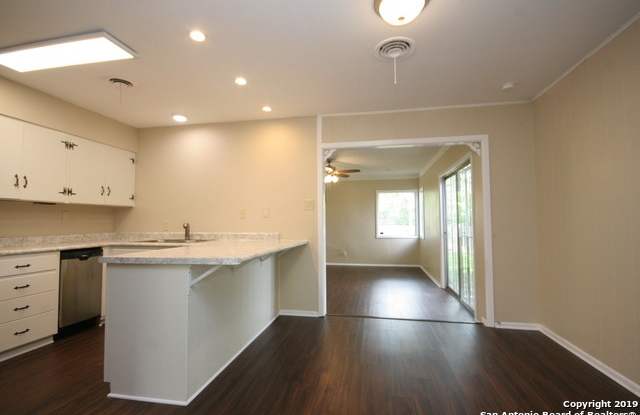 3751 CROSSETTE DR Gallery 4