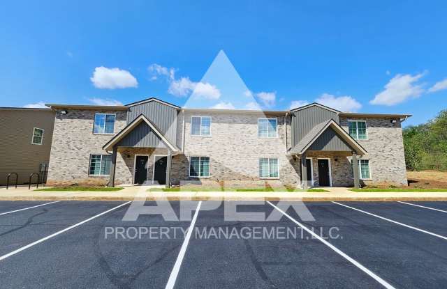 MOVE-IN SPECIAL, $1 RENT!! AVALON TOWNHOMES – BRAND NEW 3 Bd/2.5 Ba Townhome off Topside Road with convenient access to Maryville or Knoxville! - 601 Avalon Drive, Alcoa, TN 37777