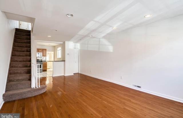 2544 S SARTAIN STREET - 2544 South Sartain Street, Philadelphia, PA 19148