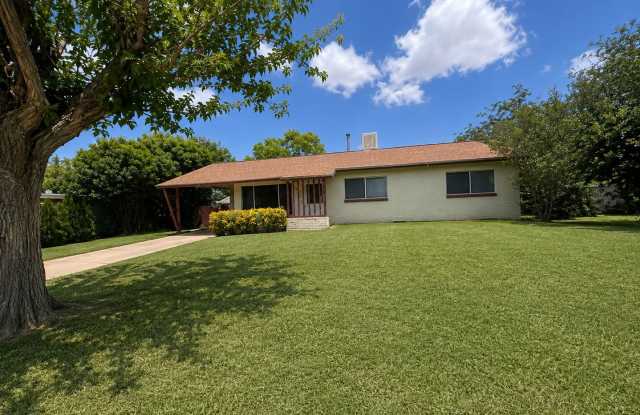 Nice 3-Bedroom, 2-Bath Home Near Fort Huachuca! Gallery 3