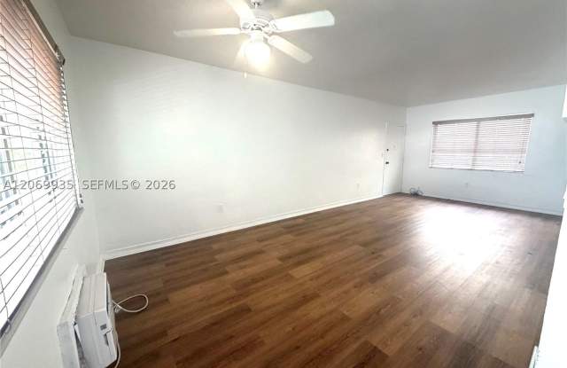 433 Santander Ave Gallery 4