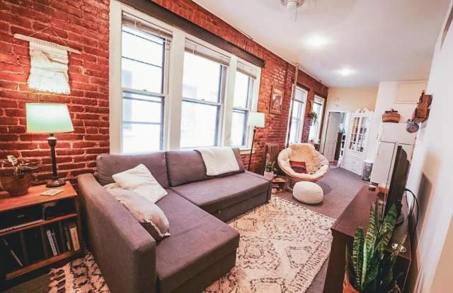 1872 Commonwealth Ave. photos photos