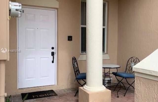 12525 SW 124th Ct Gallery 3