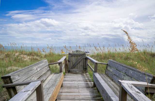 Short Term Carolina Beach Rental; send us your desired dates of stay-availability is subject to change. - 403 Carolina Beach Avenue South, Carolina Beach, NC 28428