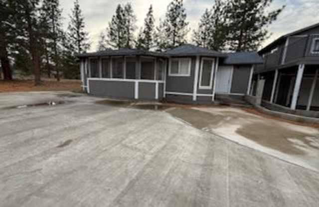 5036 Lake Shastina Dr - 5036 Lake Shastina Drive, Siskiyou County, CA 96094