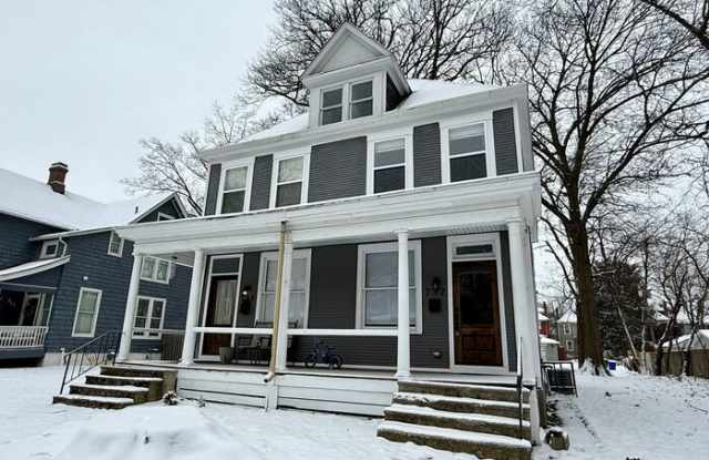 732 Oakwood Avenue photos photos