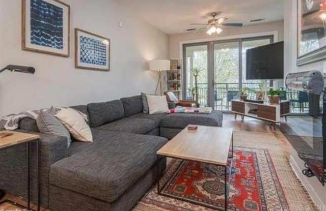 442 Maple Street photos photos