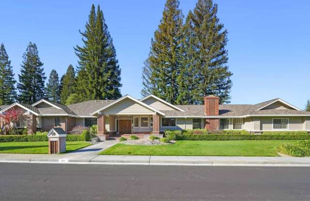 261 Saint Paul Dr photos photos