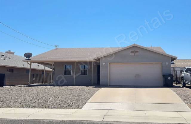DELIGHTFUL 3 BEDROOM HOME photos photos