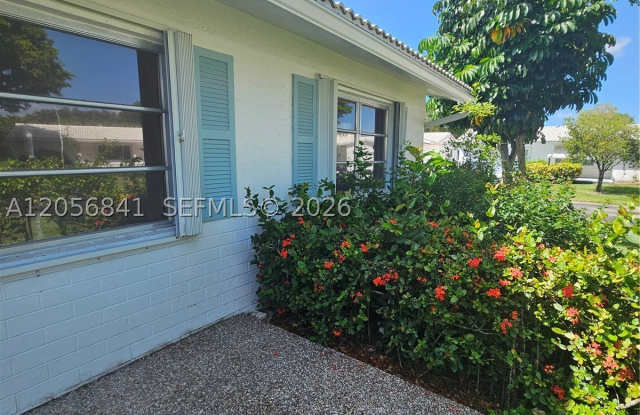 1400 NW 90th Way Gallery 2