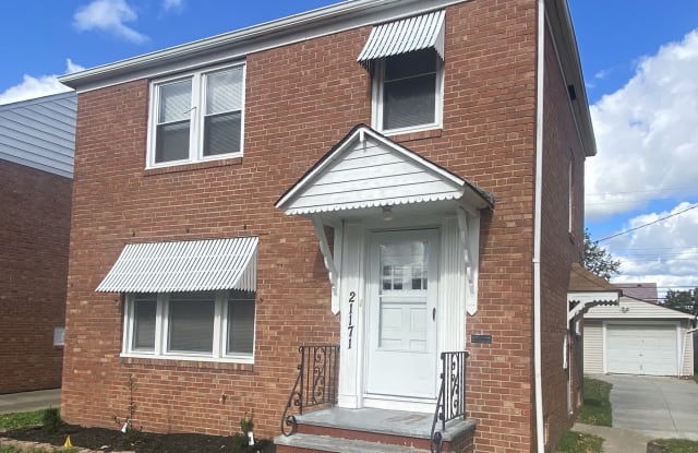 21171 Tracy Ave - 21171 Tracy Avenue, Euclid, OH 44123