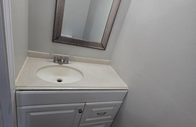 20 Carriage Lane, LLC Gallery 3