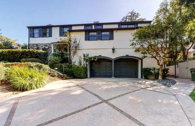 271 LORING AVE - 271 Loring Avenue, Los Angeles, CA 90024