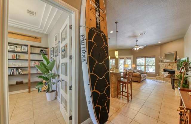 18813 Venture DR Gallery 4
