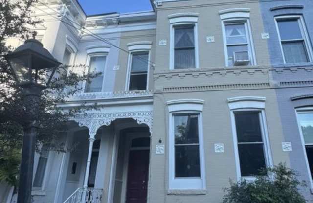 730 Yarmouth St photos photos