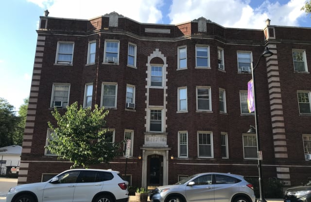 36 HARRISON Street - 36 Harrison Street, Oak Park, IL 60304