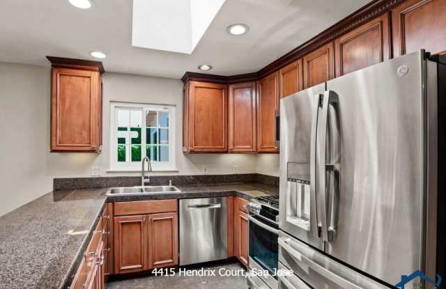 4415 Hendrix CT Gallery 3