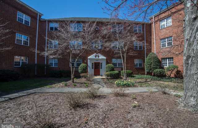 1628 W ABINGDON DR #202 - 1628 West Abingdon Drive, Alexandria, VA 22314