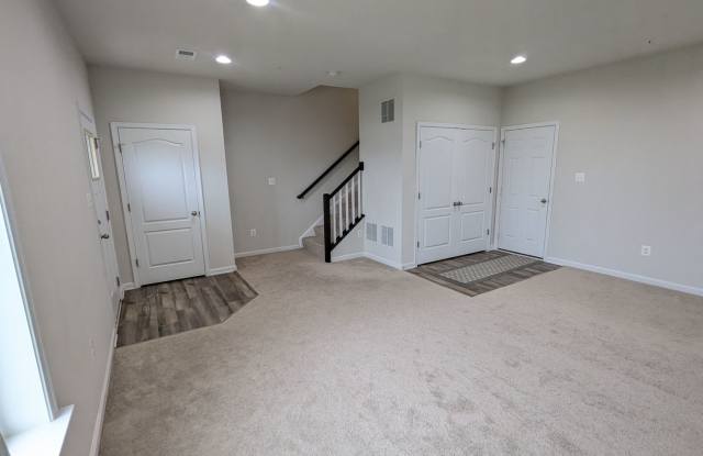 Gorgeous new construction in the Harrington Terrace Community available now! Gallery 4