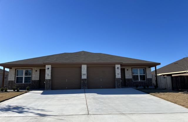 5904 Cordillera Drive - A Gallery 1