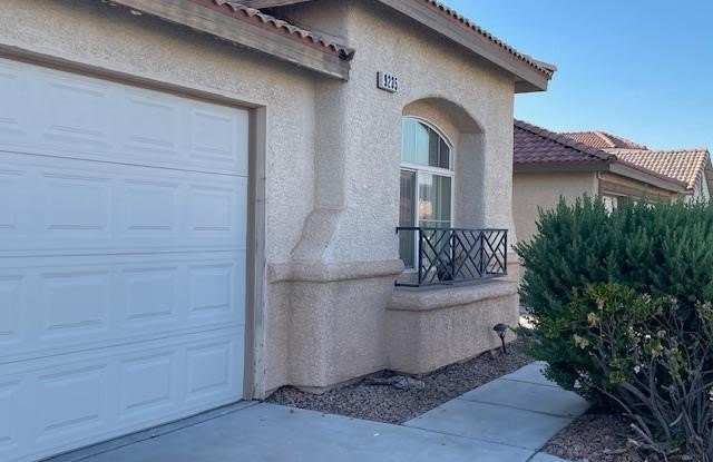 9235 Marlia Street photos photos