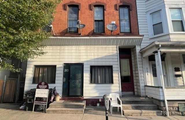 213 W Broad Street photos photos