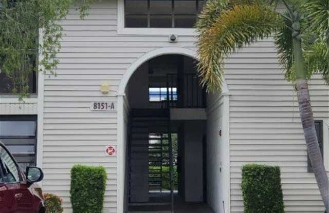 8151 S Woods Circle unit: 3 photos photos