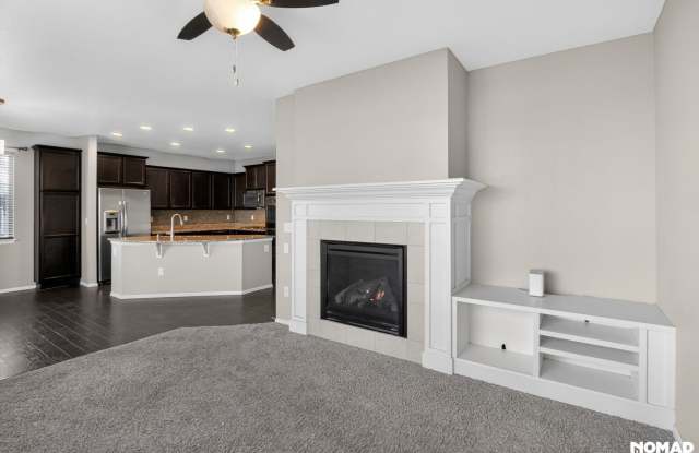 Stunning 4BR House in Aurora photos photos