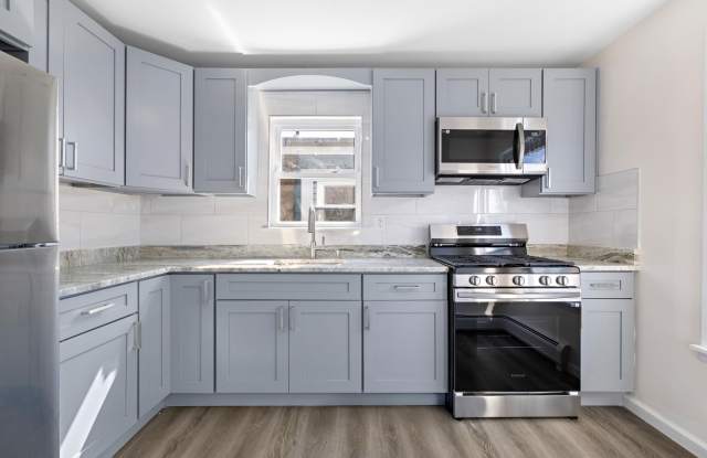 35 W 23RD ST photos photos