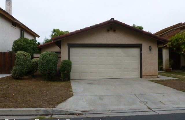 1234 Dos Hermanos Glen - 1234 Dos Hermanos Gln, Escondido, CA 92027