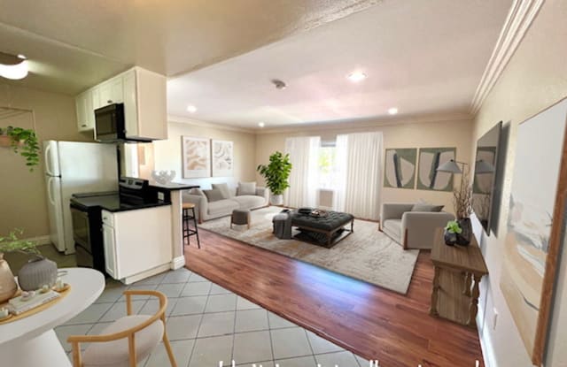 1720 Newport Ave. #17 - 1720 Newport Avenue, Long Beach, CA 90804