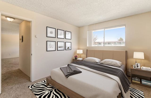 Greenway Apartments Gallery 4