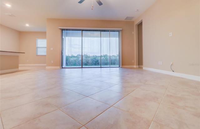3124 HILLIARD DRIVE Gallery 4