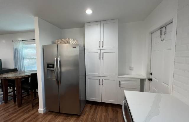 4104 GARDEN Avenue Gallery 3