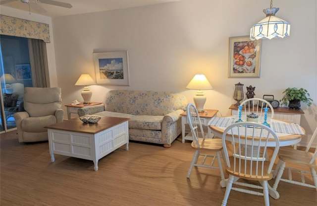 4275 CASTLEBRIDGE LANE Gallery 2
