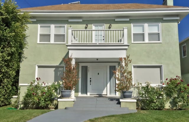 757 S Bronson - 757 South Bronson Avenue, Los Angeles, CA 90010