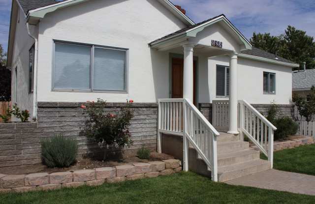 ✨ For Rent – 1624 G St, Sparks NV 89431 ✨ photos photos