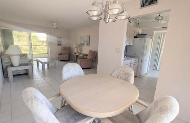 2 Golfs Edge unit: D photos photos