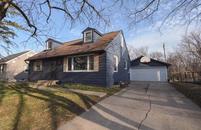 Updated 5 Bed, 2 Bath Home Near Churchill Elementary Available Now photos photos