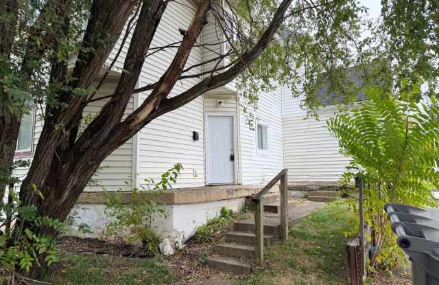 PRICE REDUCTION: Now showing this 2BR, 1BA home located at 1017 Laurel St., Indianapolis, IN photos photos