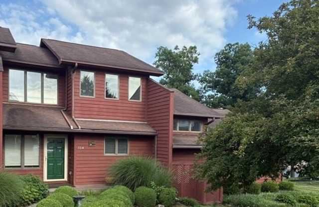 304 Persimmon Way Gallery 1