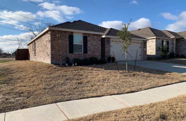 9809 Pyrite Dr - 9809 Pyrite Dr, Fort Worth, TX 76131