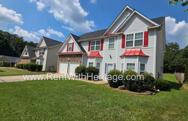 Stunning 4 bedroom, 3.5 bath home located in the desirable Villa Rica.  A MUST SEE home!!!! Gallery 4