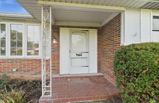 9590 OLeary Drive Gallery 2