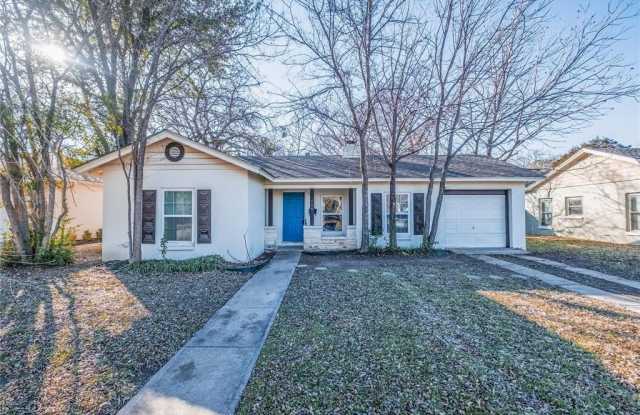 4000 Carolyn Road - 4000 Carolyn Road, Fort Worth, TX 76109