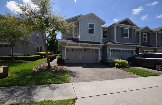 Beautiful 3 Bedroom, 2.5 Bath Town home for Rent at 1008 E 10th St. Apopka, FL 32703 photos photos