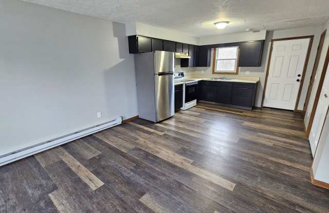 851 Forest Drive - 851 Forest Drive, Mansfield, OH 44905