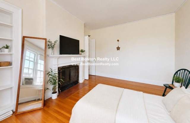 86 Buckingham St. Gallery 4
